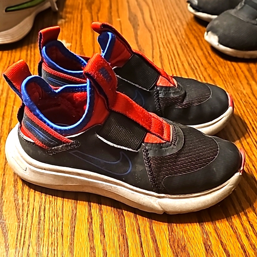 Toddler sneakers